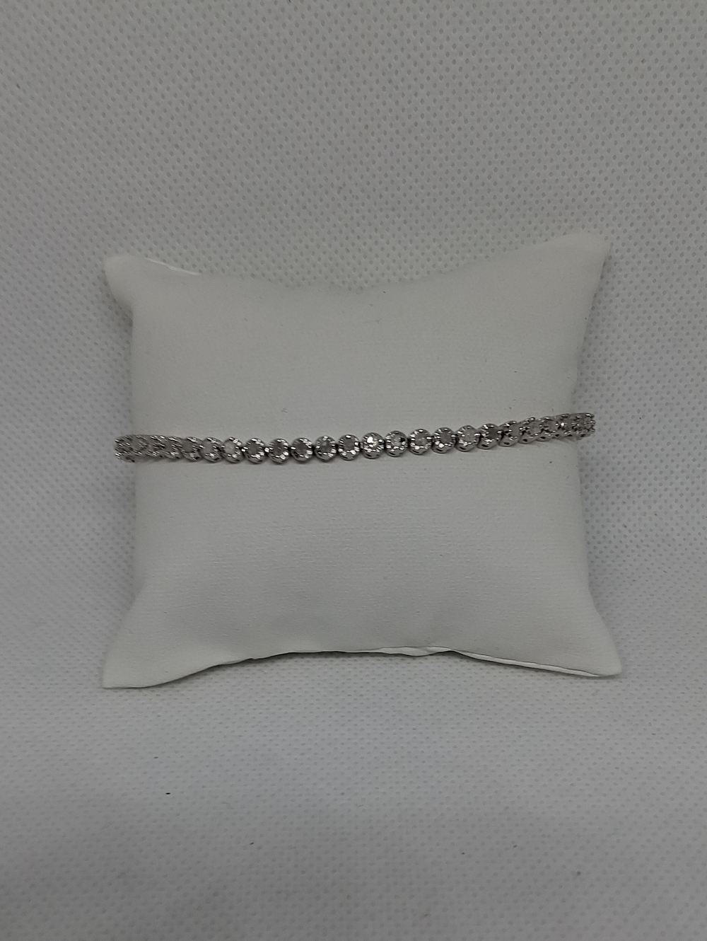 Classic Sterling Silver Tennis Bracelet with 4 CTs of Natural White Diamonds